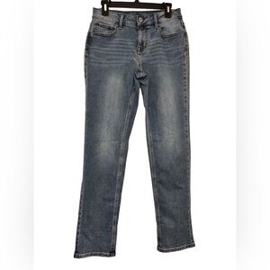 Maurices Midrise Jeans size 2 Regular
